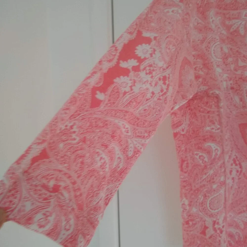 Westbound coral/pink/white print size M - Picture 2 of 7
